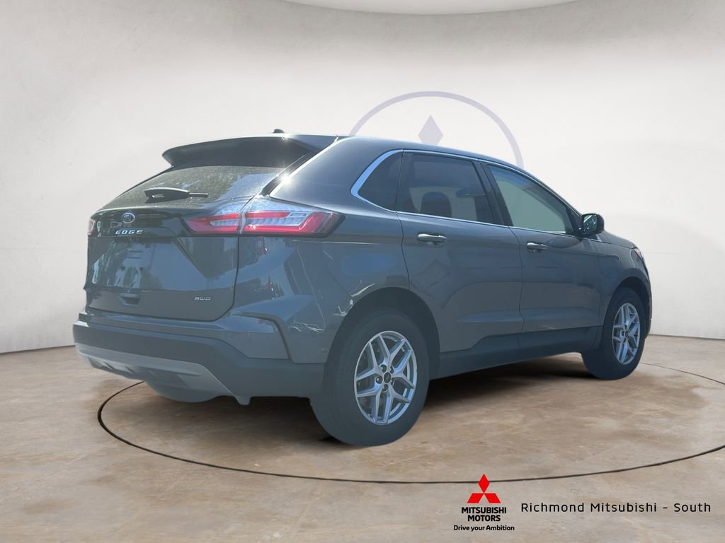 Used 2023 Ford Edge SEL w/ Convenience Package AWD/4WD image 3