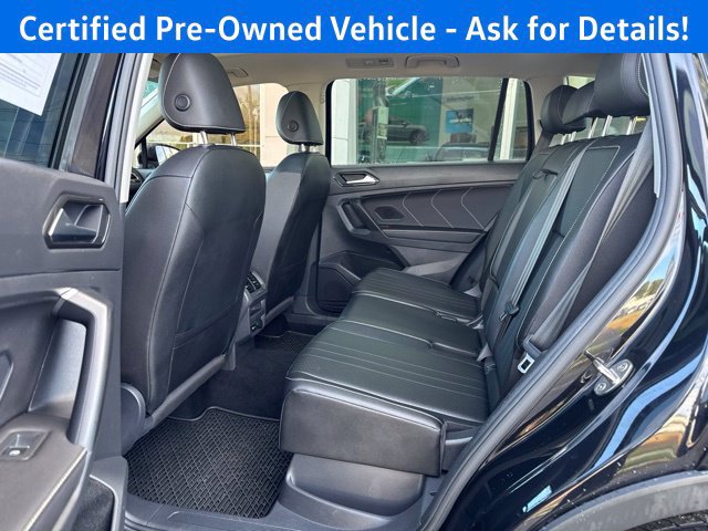Certified 2022 Volkswagen Tiguan SE w/ Panoramic Sunroof Package AWD/4WD image 20