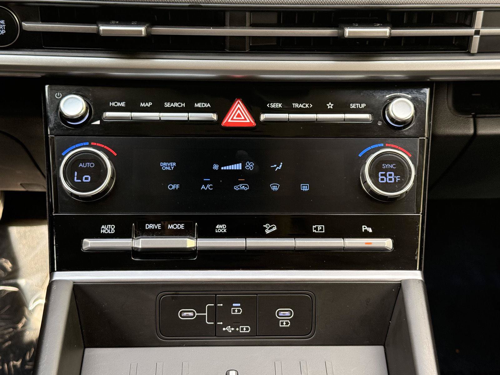 Certified 2026 Hyundai Santa Fe SE AWD/4WD image 29