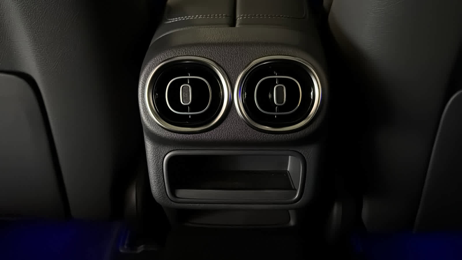 New 2026 Mercedes-Benz GLC 43 AMG 4MATIC image 30