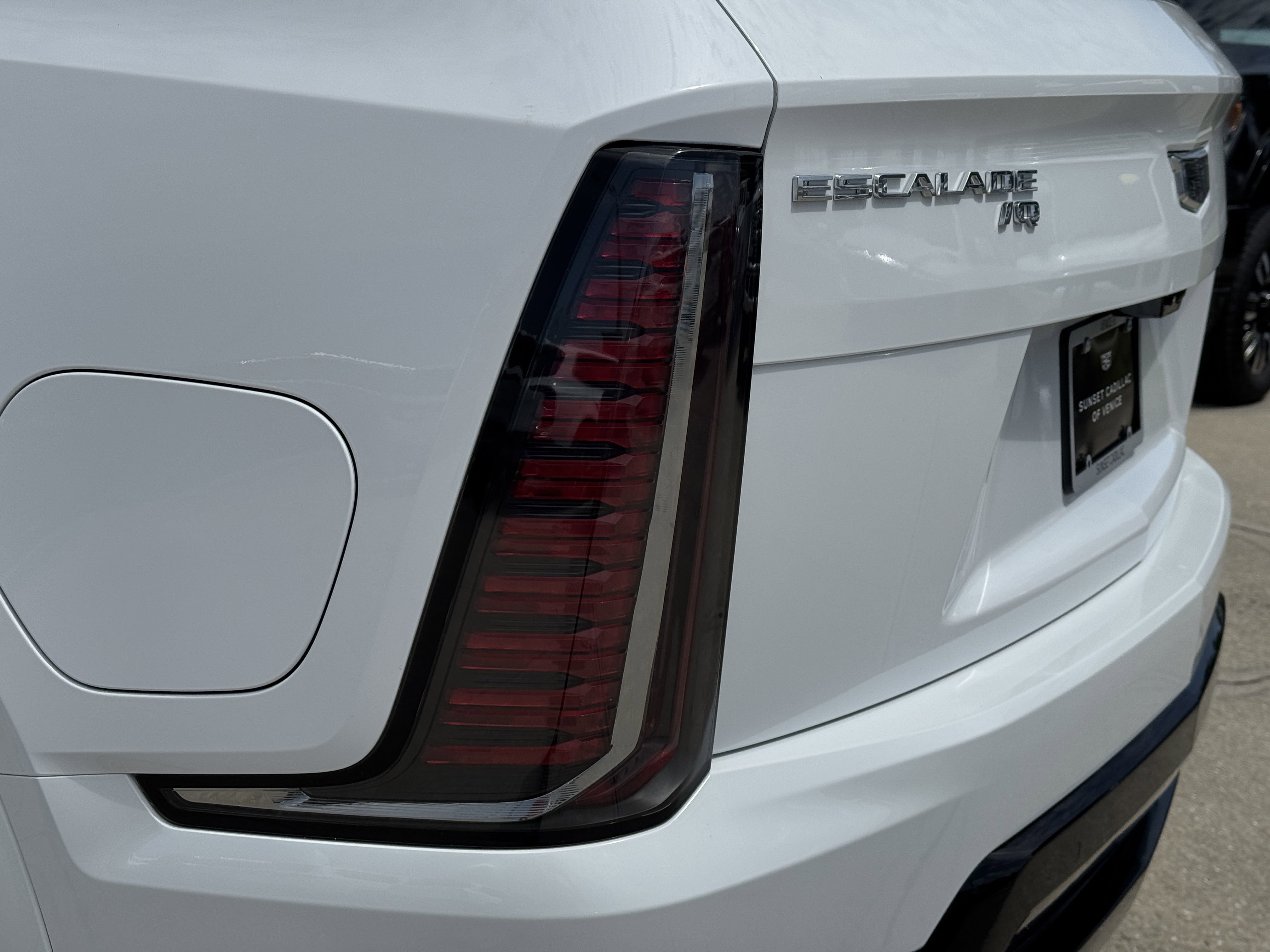 New 2025 Cadillac Escalade IQ Luxury 1 image 9