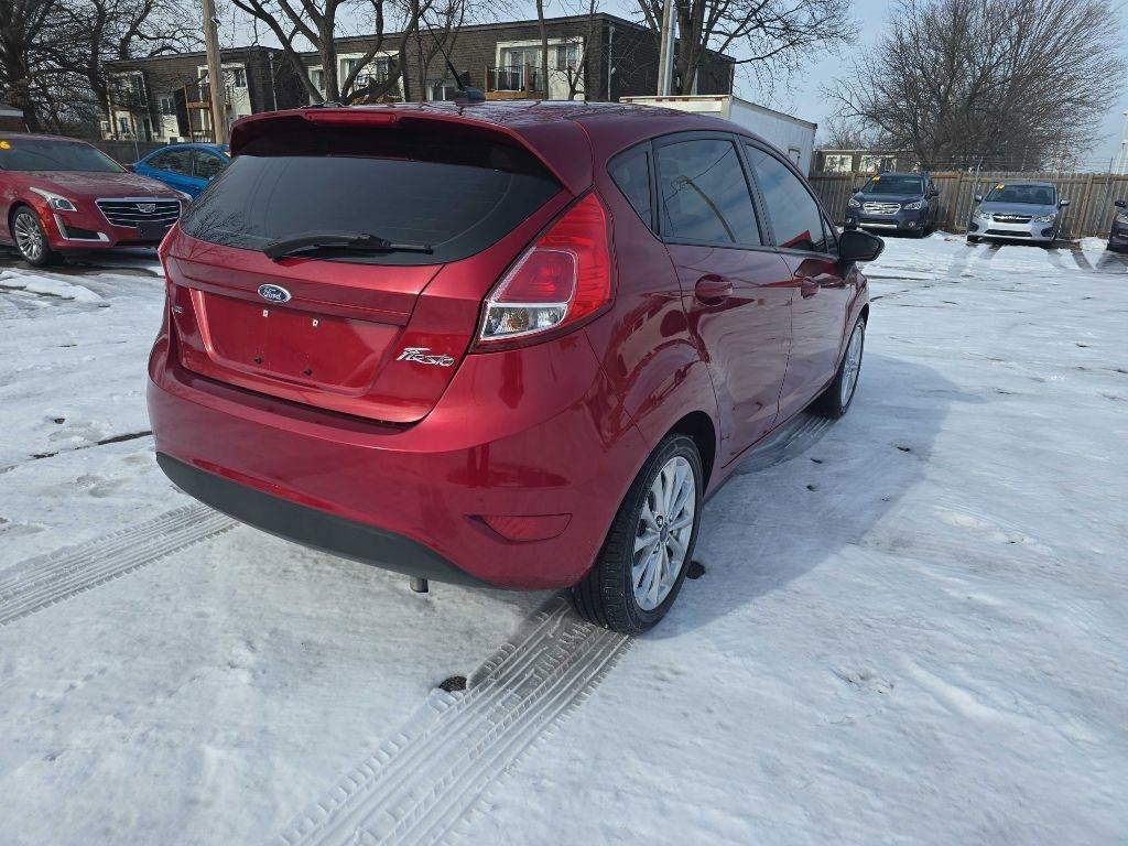 Used 2014 Ford Fiesta SE w/ Equipment Group 201A image 5