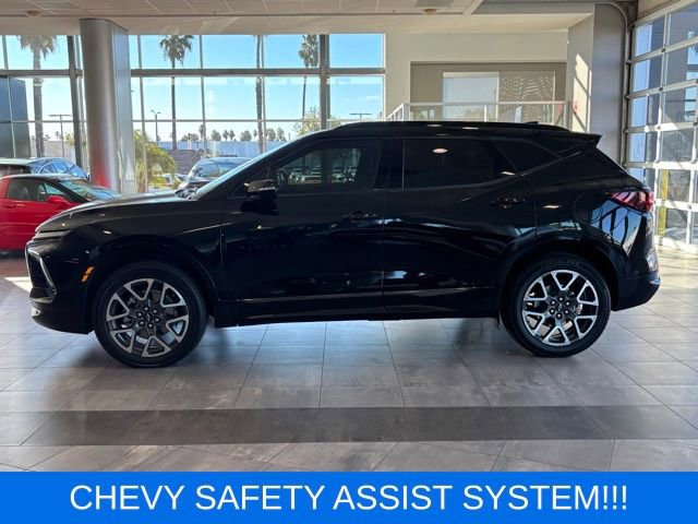 Used 2023 Chevrolet Blazer RS w/ Enhanced Convenience Package FWD image 6