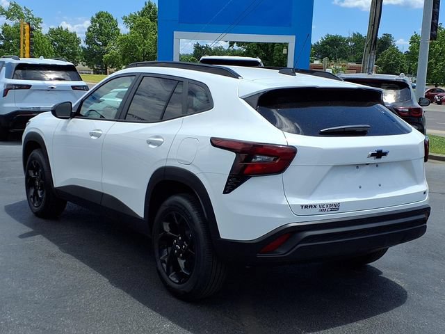 New 2026 Chevrolet Trax LT w/ Driver Confidence Package FWD image 4