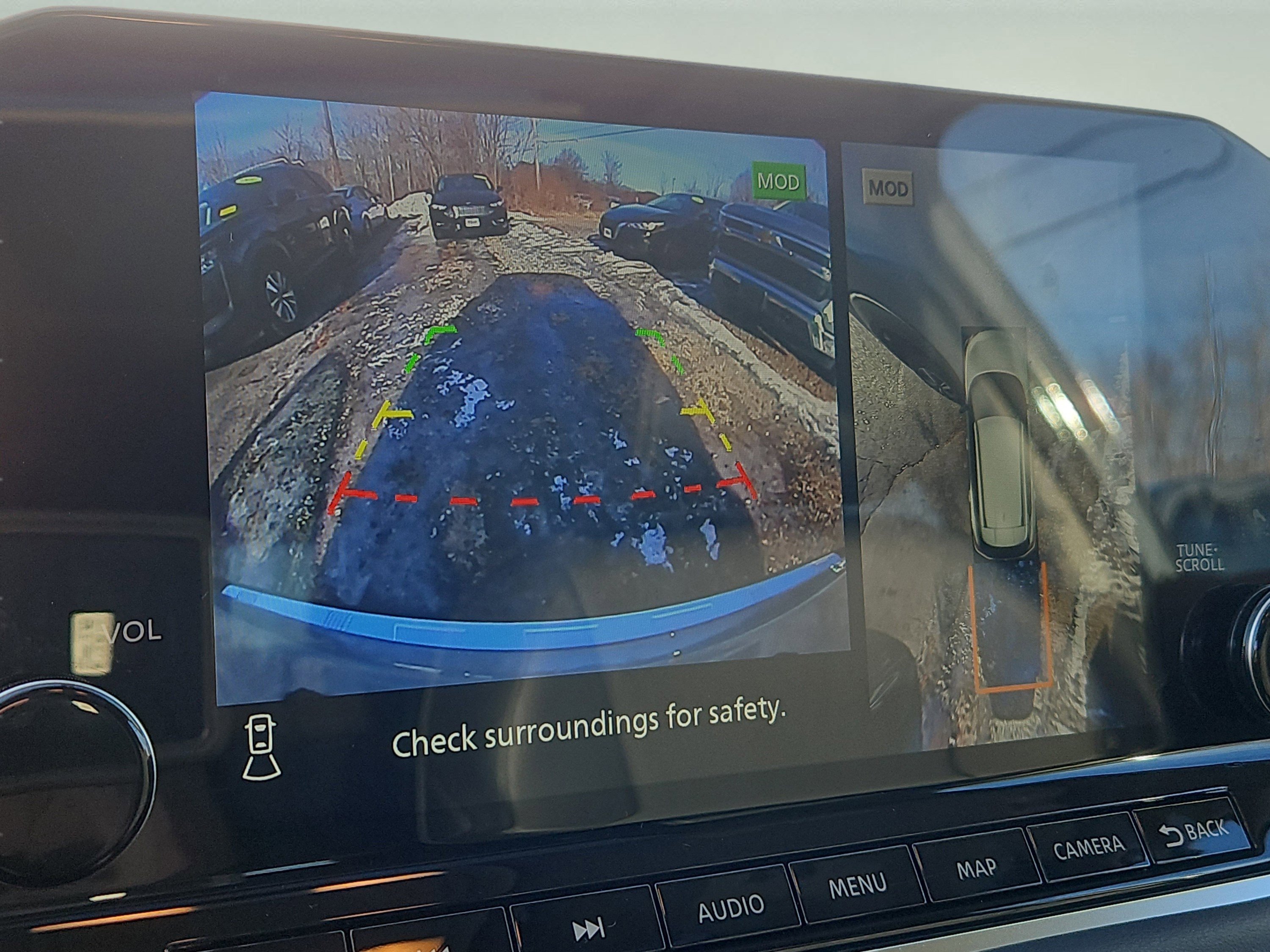 Used 2023 Nissan Rogue SL w/ SL Premium Package image 9