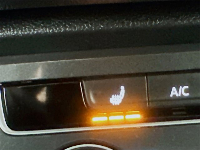 Used 2023 Volkswagen Tiguan S image 14