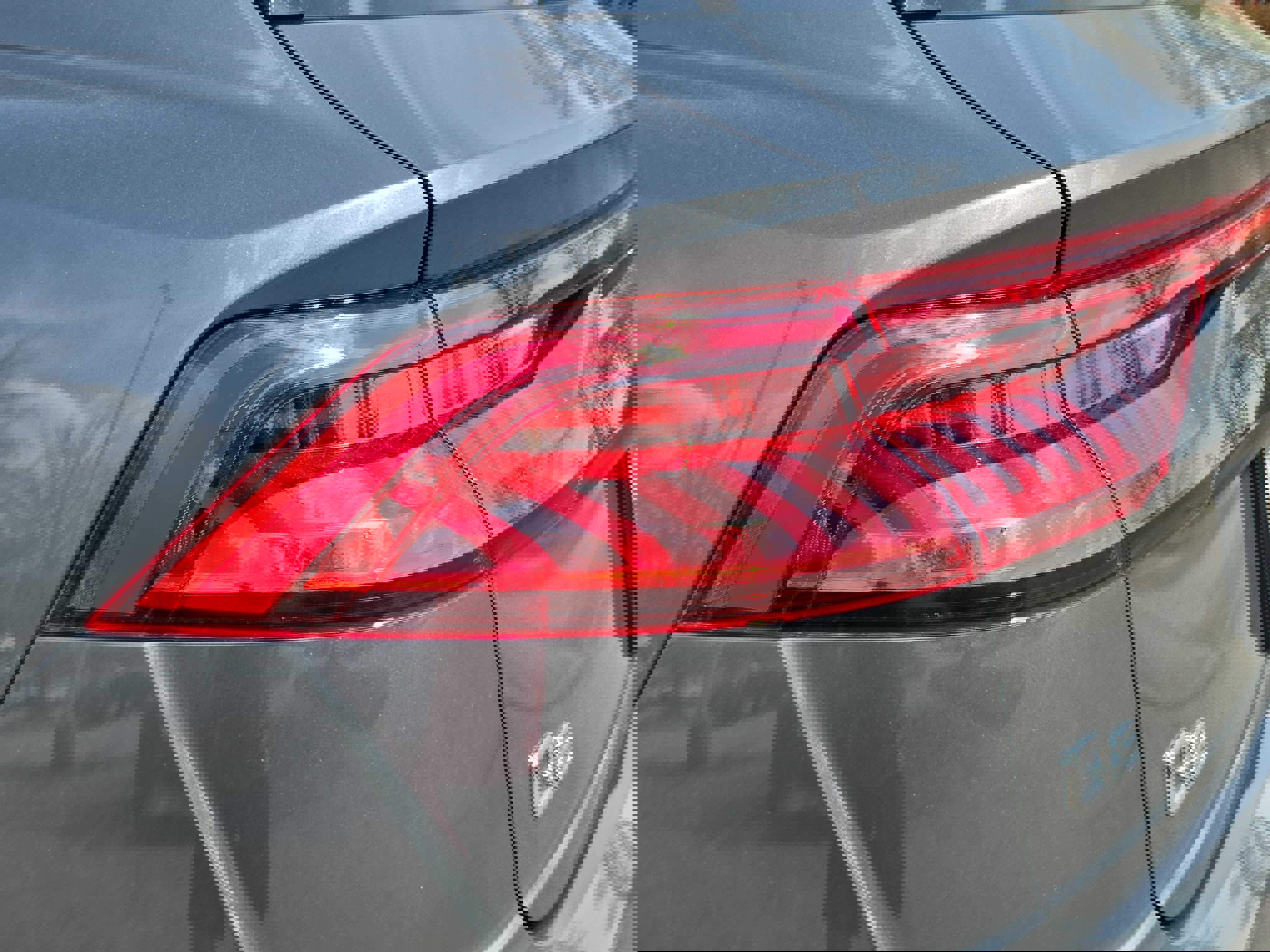 Used 2019 Audi Q8 Prestige image 35