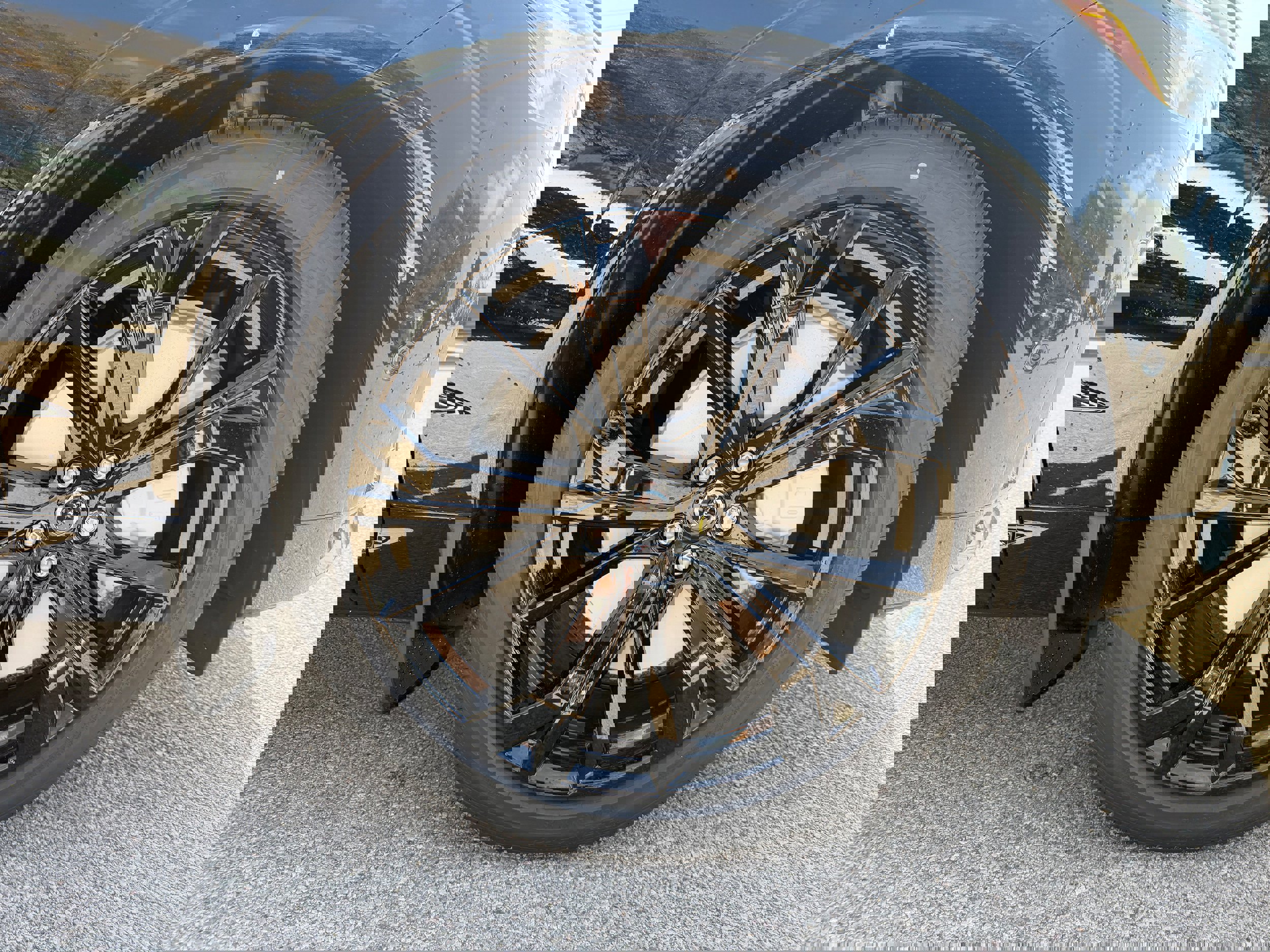 New 2026 Volvo XC60 B5 Ultra w/ Protection Package Premier image 7