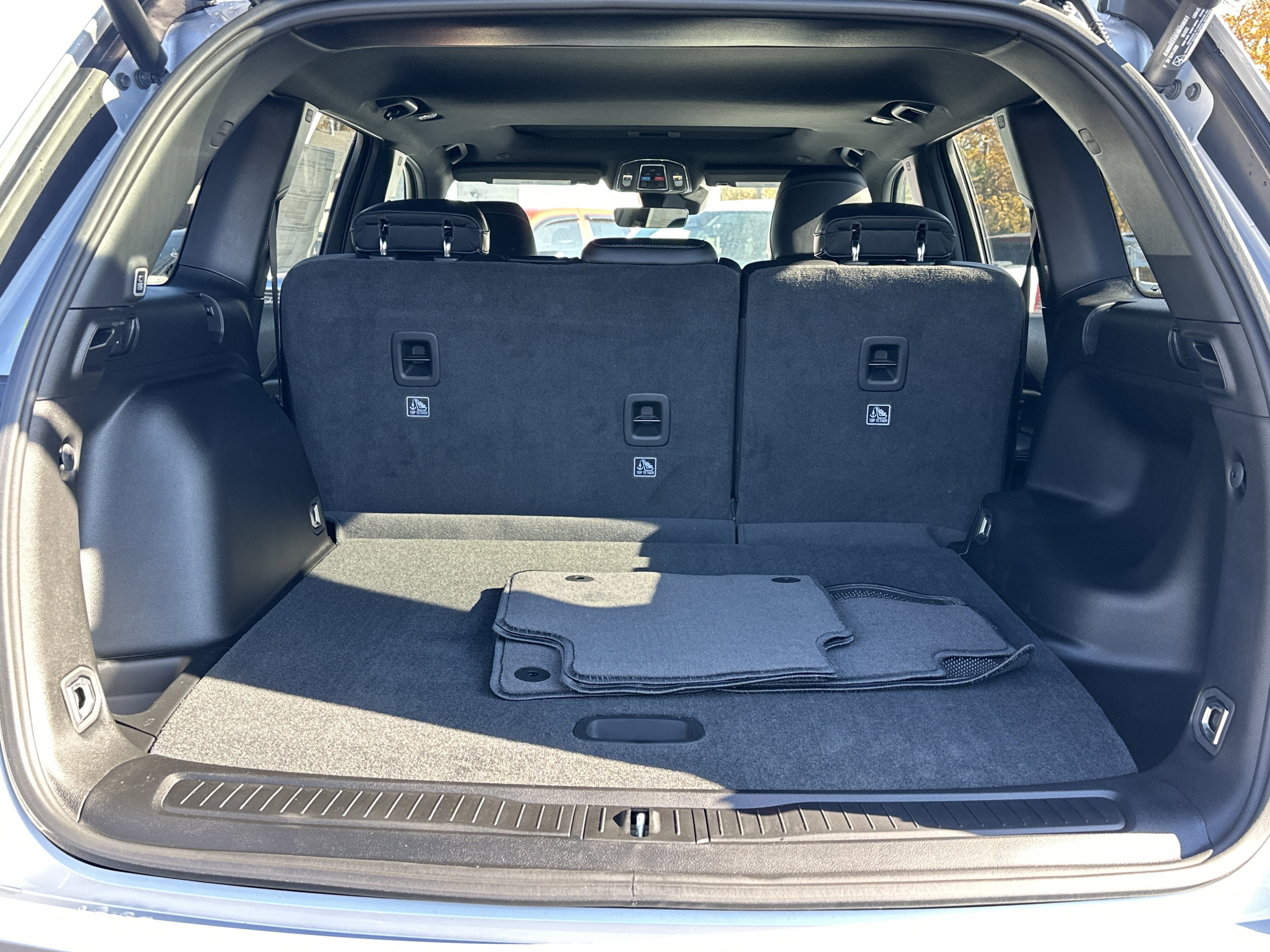 New 2025 Jeep Grand Cherokee Altitude image 15