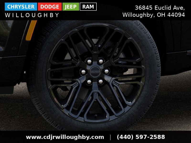 New 2026 Jeep Grand Wagoneer L Limited AWD/4WD image 9