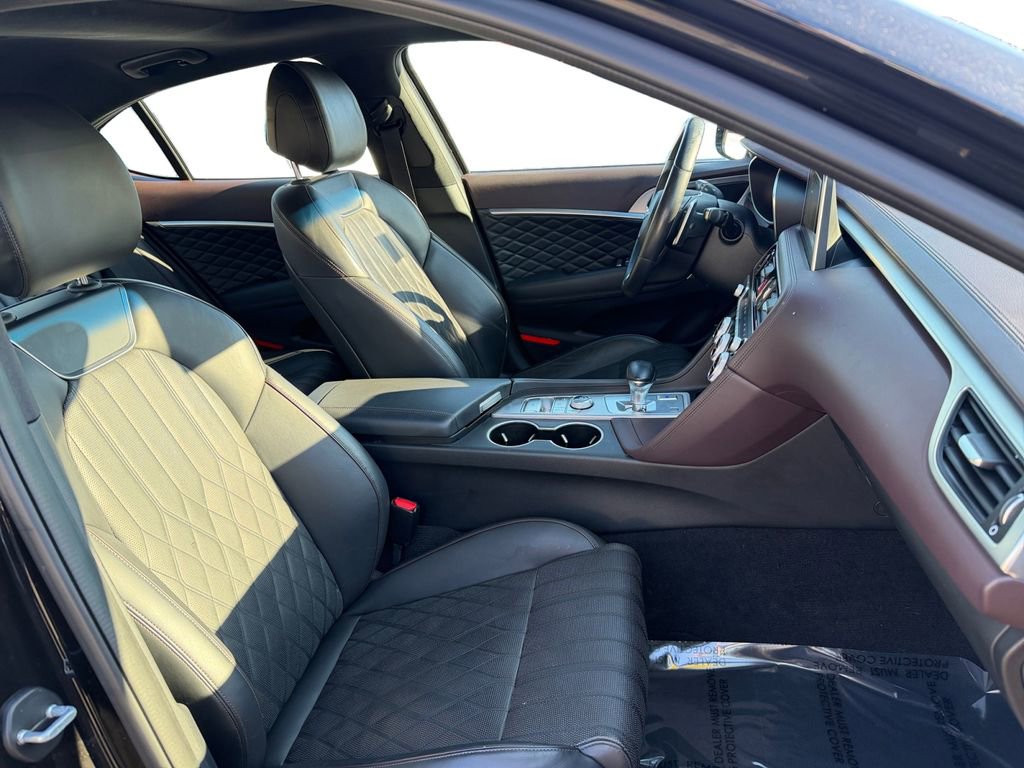 Used 2019 Genesis G70 2.0T Advanced w/ Dynamic Package image 15