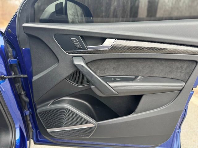 Used 2020 Audi SQ5 Premium Plus w/ Premium Plus Package image 18