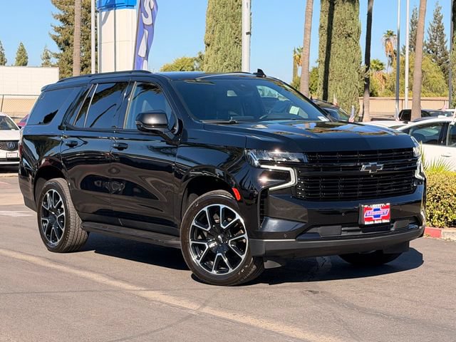 Used 2023 Chevrolet Tahoe RST w/ Luxury Package AWD/4WD image 2
