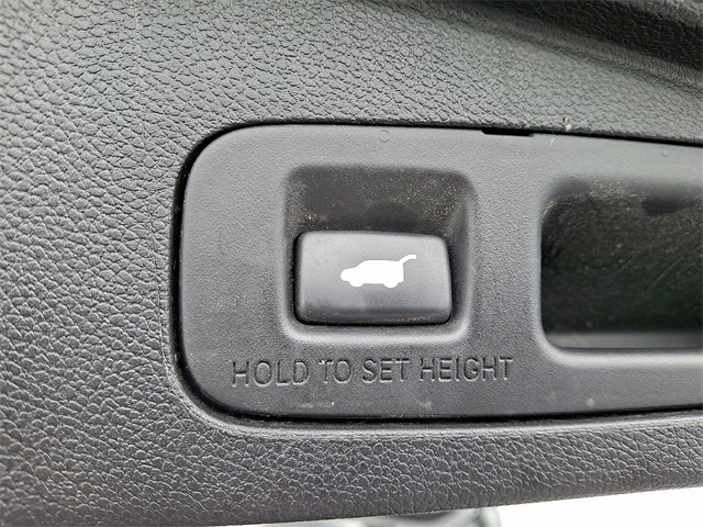 Used 2020 Honda CR-V Touring image 29