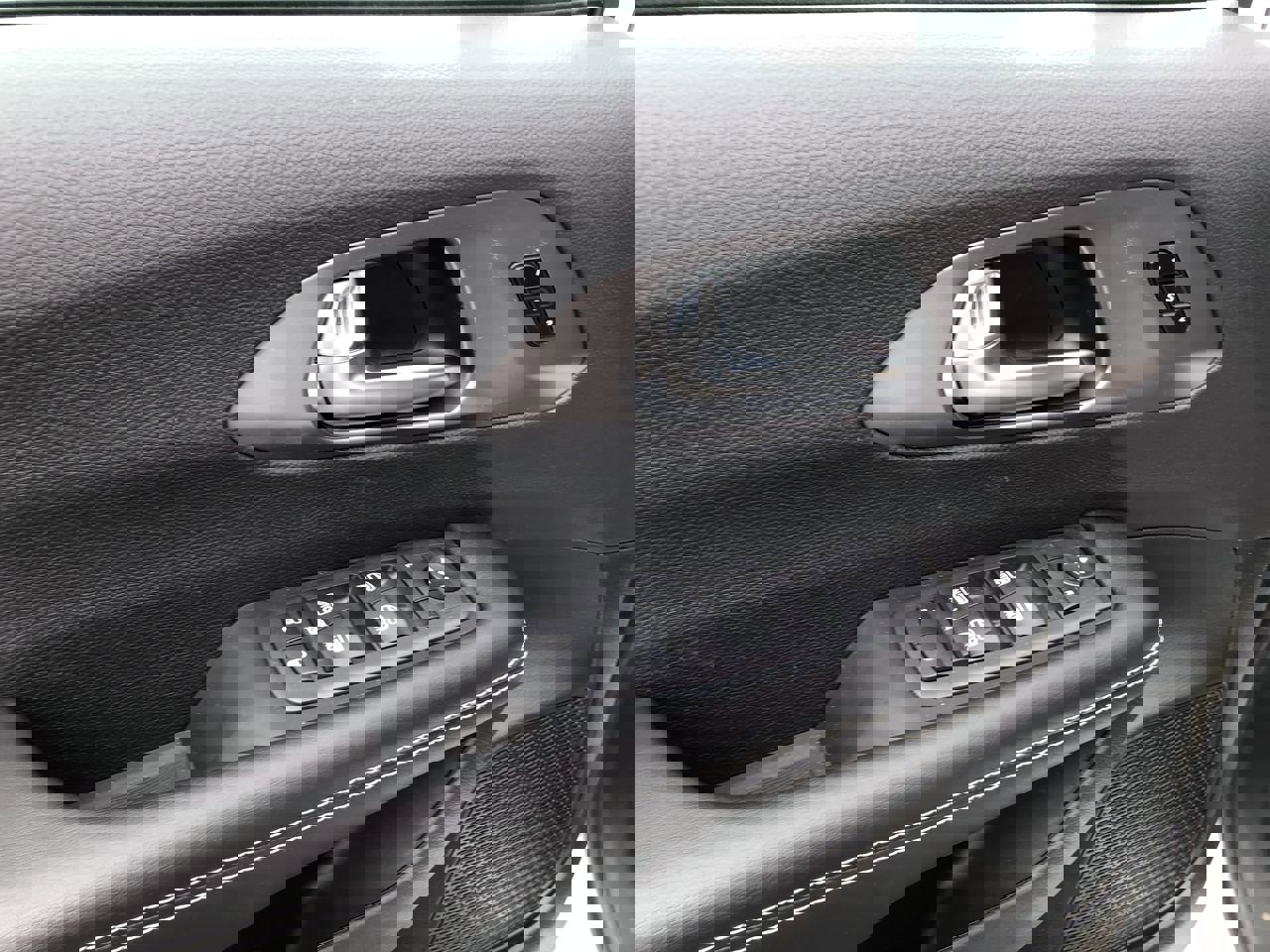 New 2026 Chrysler Pacifica Select image 22