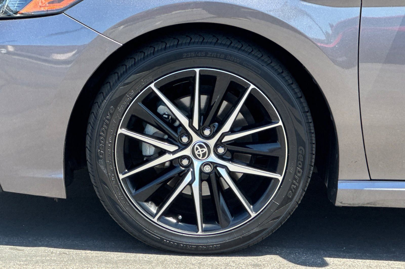 Certified 2022 Toyota Camry SE image 33