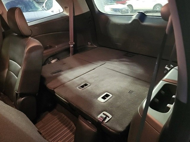 Used 2016 Honda Pilot Touring image 14