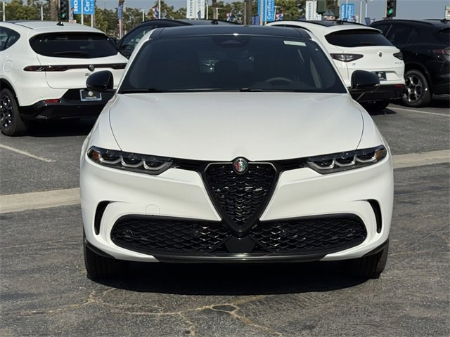 New 2025 Alfa Romeo Tonale w/ Premium Package image 2