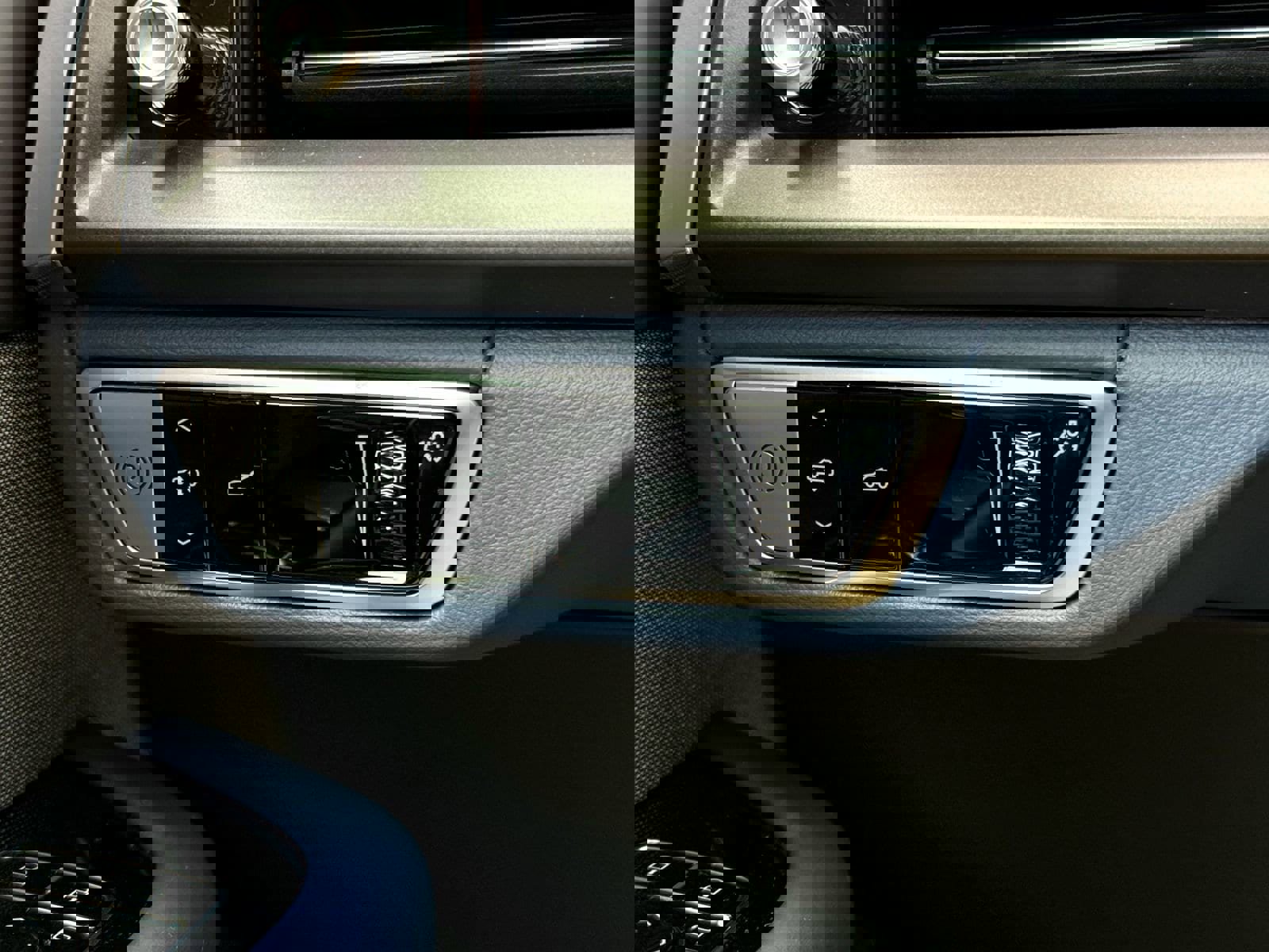 New 2026 Cadillac Vistiq Premium Luxury w/ LPO, Floor Liner Package image 28