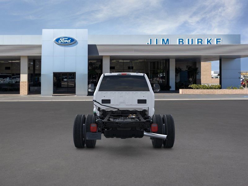 New 2026 Ford F550 4x4 Regular Cab Super Duty image 5
