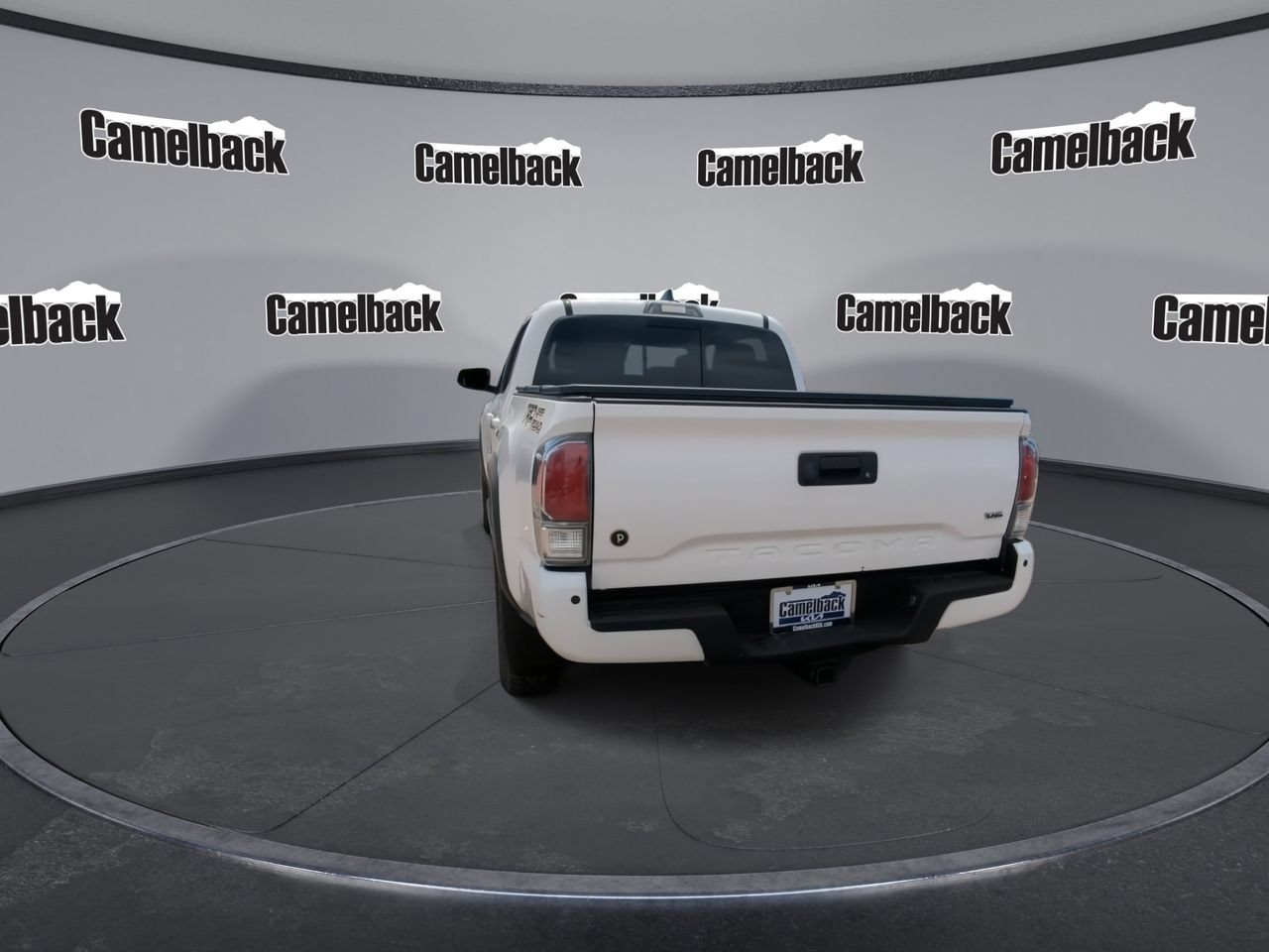 Used 2021 Toyota Tacoma TRD Off-Road w/ Technology Package RWD image 6