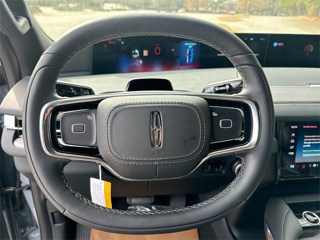 New 2025 Lincoln Navigator Reserve w/ Jet Appearance Package image 14