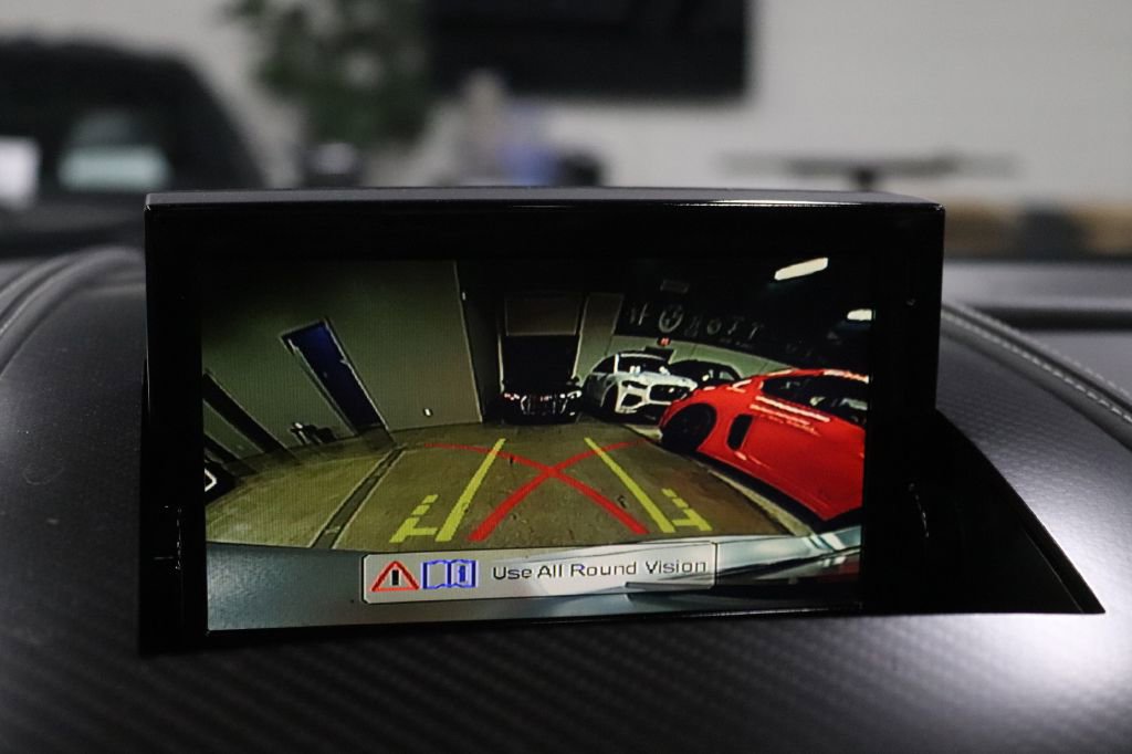 Used 2013 Aston Martin DB9 Volante image 33