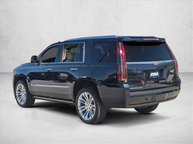 Used 2020 Cadillac Escalade Premium Luxury AWD/4WD image 8