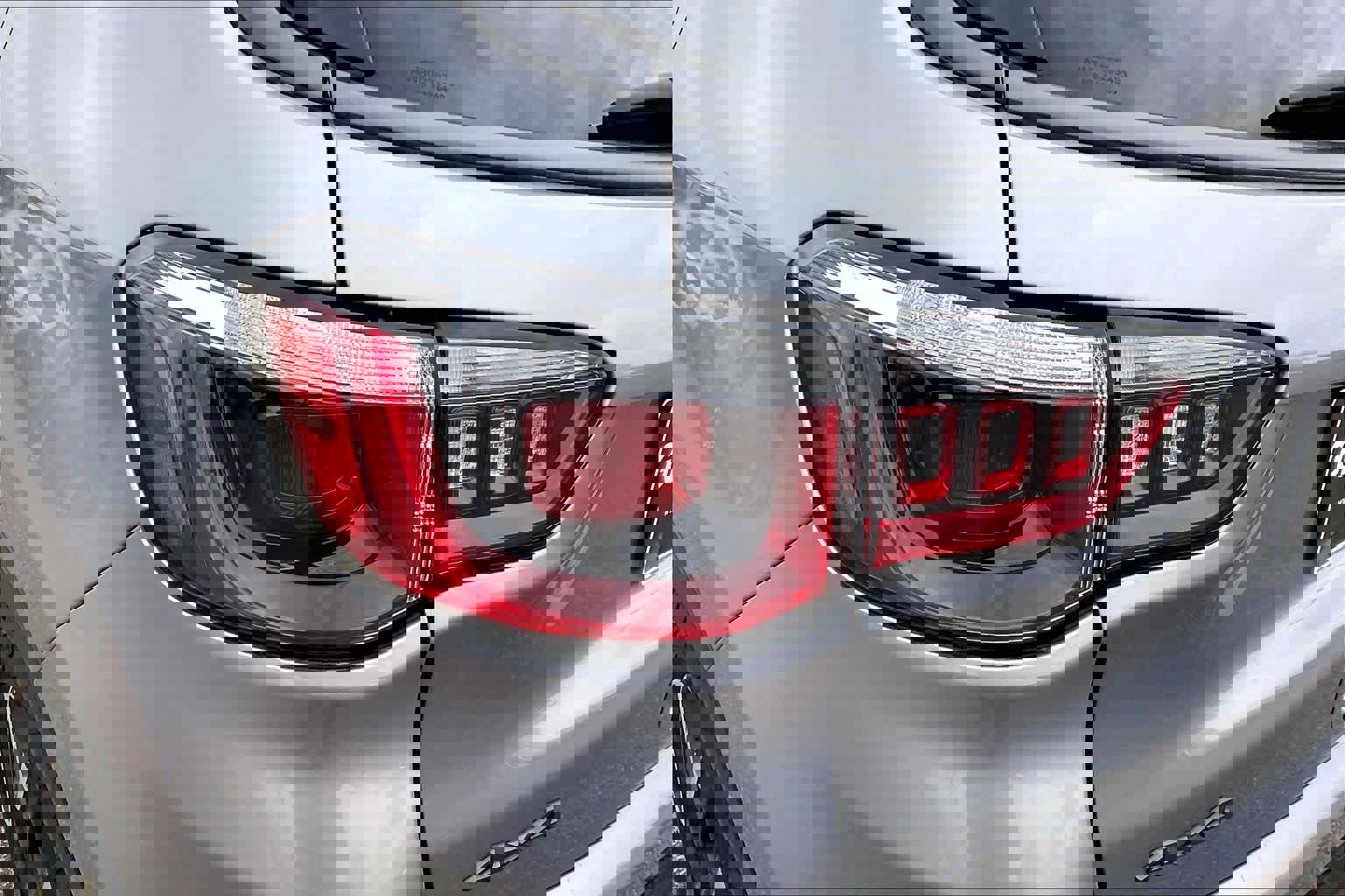 Used 2019 Jeep Compass Trailhawk image 28