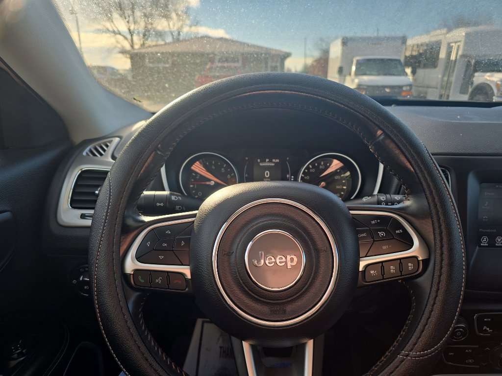 Used 2019 Jeep Compass Latitude w/ Safety & Security Group image 13