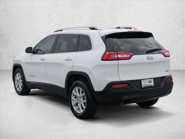 Used 2018 Jeep Cherokee Latitude Plus w/ Comfort/Convenience Group image 8