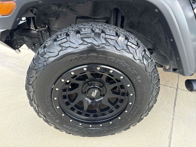 Used 2019 Jeep Wrangler Unlimited Sport AWD/4WD image 5