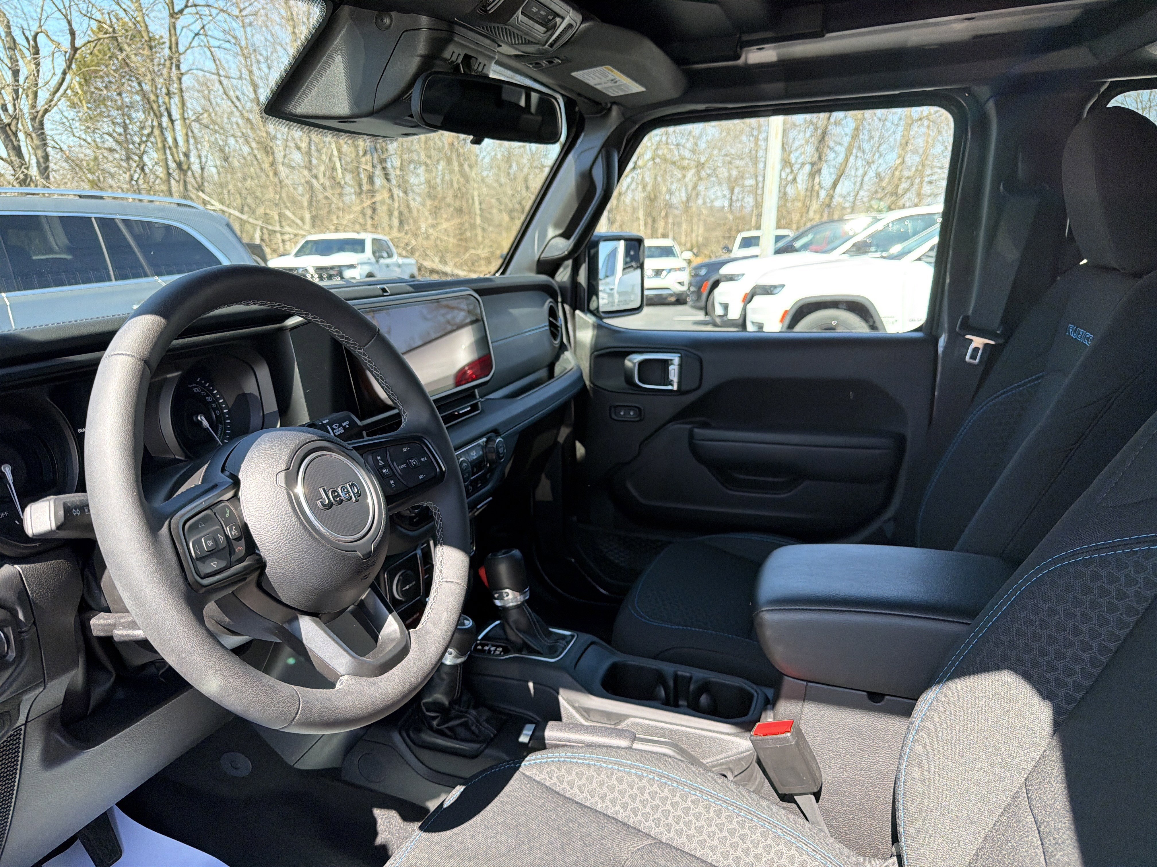 Certified 2025 Jeep Wrangler Unlimited Rubicon 4xe w/ Safety Group image 16