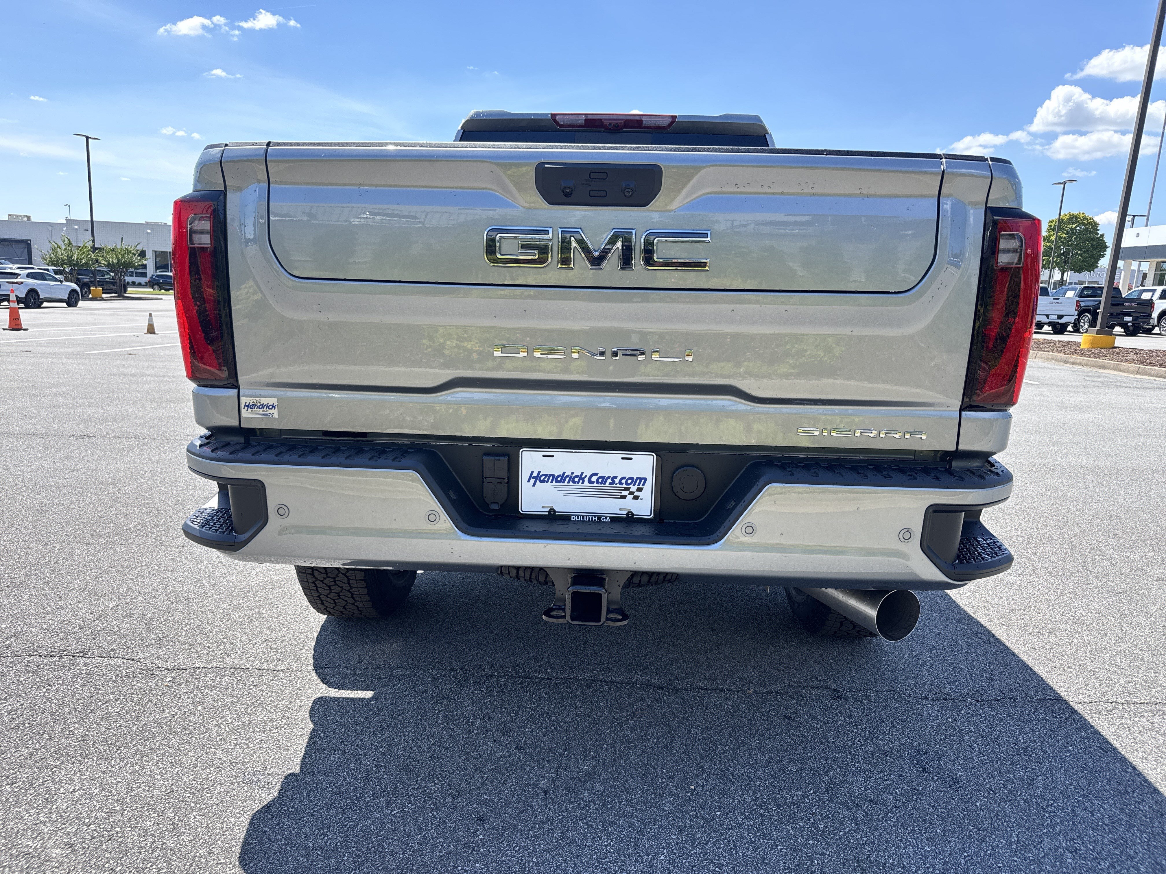 New 2026 GMC Sierra 2500 Denali Ultimate AWD/4WD image 9