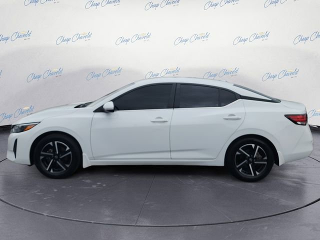 Used 2024 Nissan Sentra SV image 2