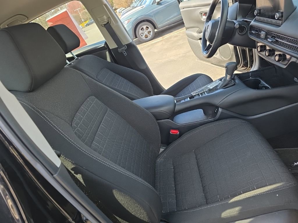 Used 2024 Honda HR-V LX image 23