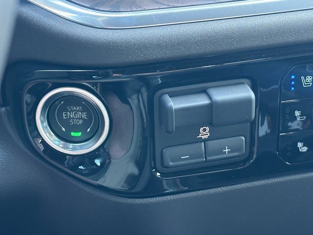 New 2025 GMC Sierra 3500 SLT w/ SLT Convenience Package image 45