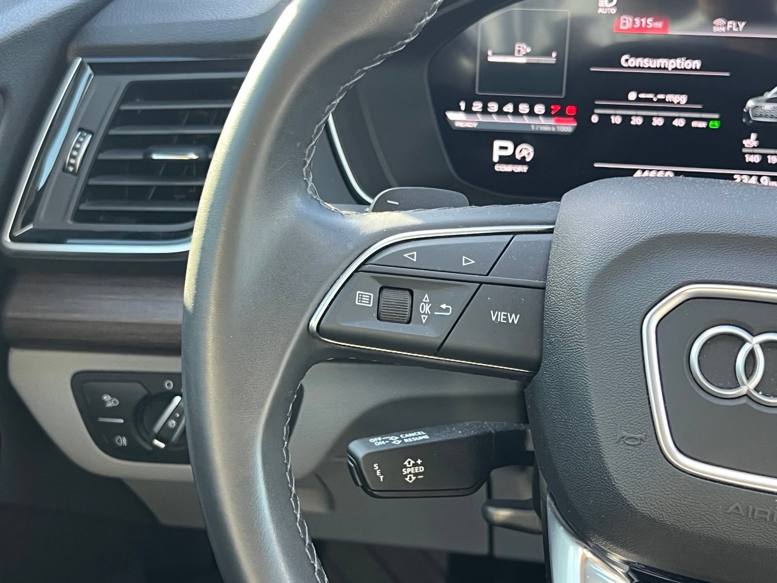 Used 2022 Audi Q5 2.0T Premium Plus AWD/4WD image 29
