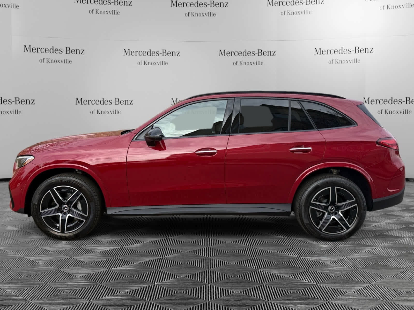 New 2026 Mercedes-Benz GLC 300 GLC 300 image 2