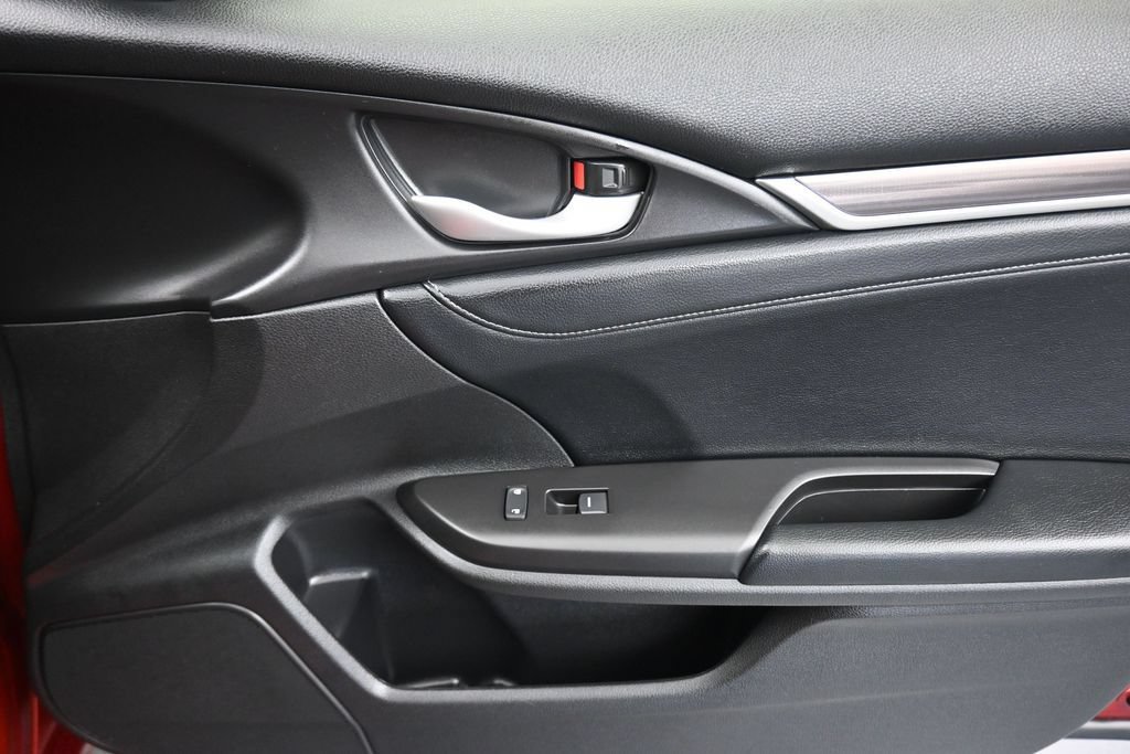 Used 2019 Honda Civic Touring image 43