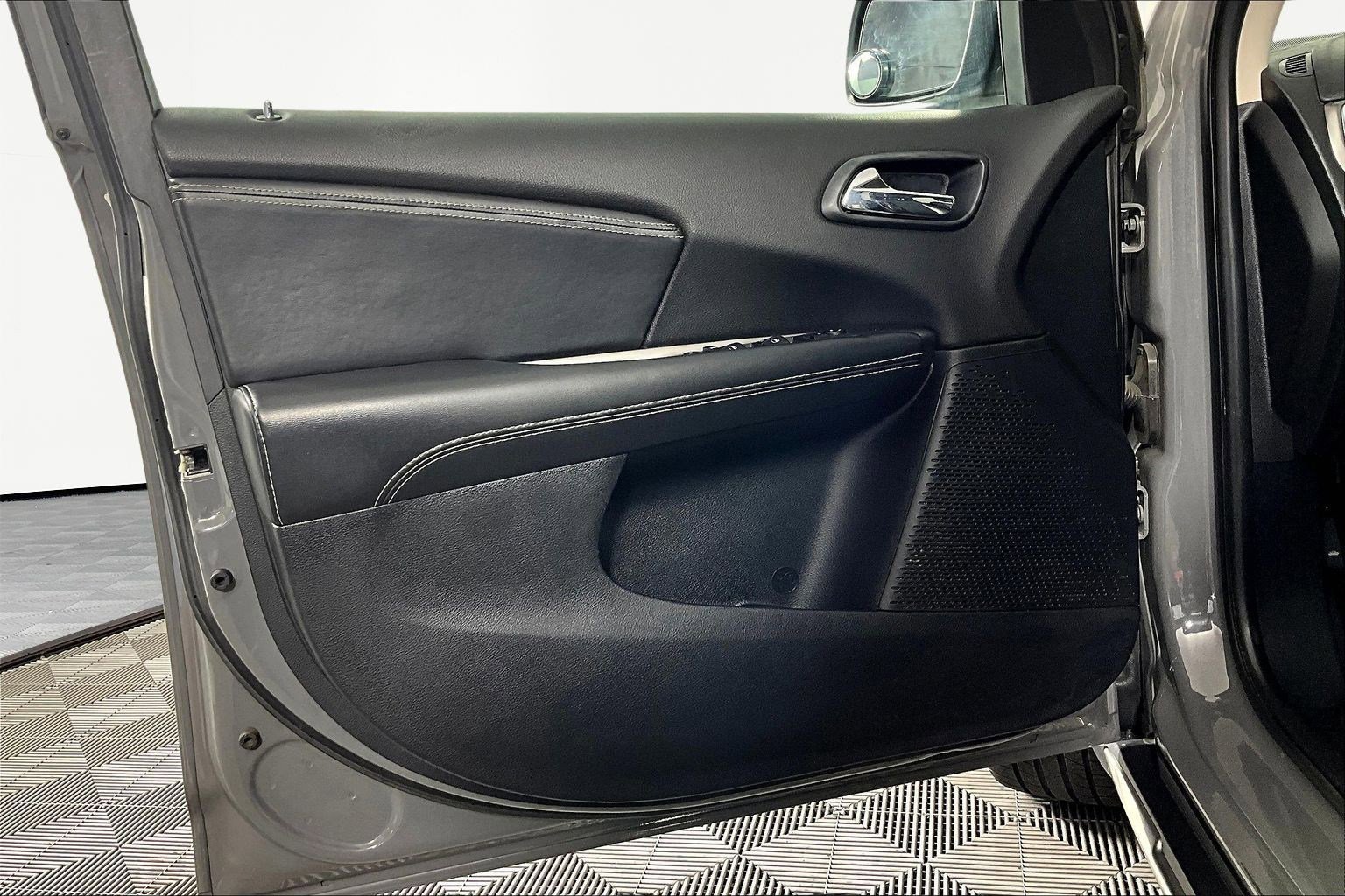 Used 2020 Dodge Journey Crossroad image 20