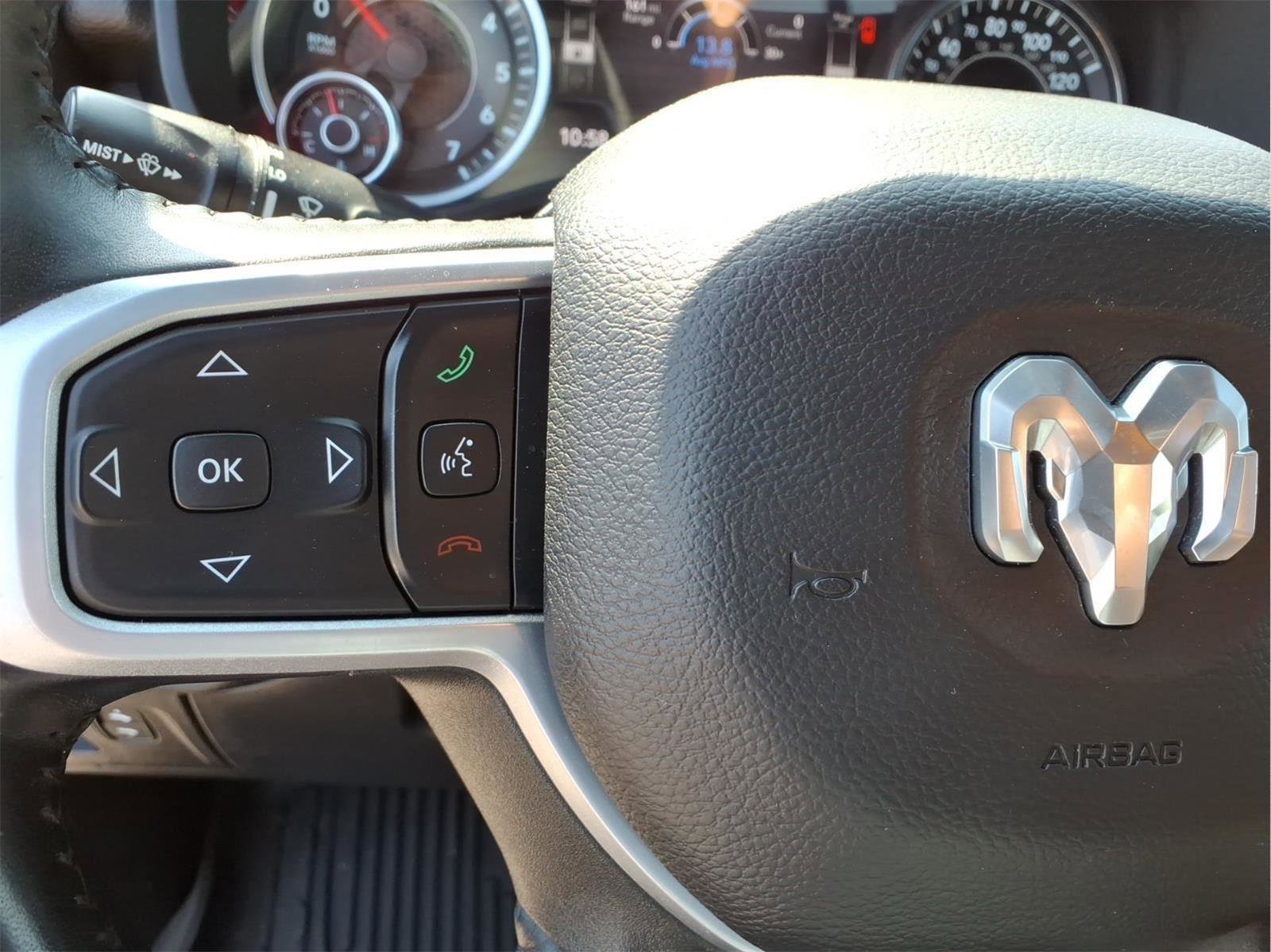 Used 2022 RAM 1500 Big Horn AWD/4WD image 17