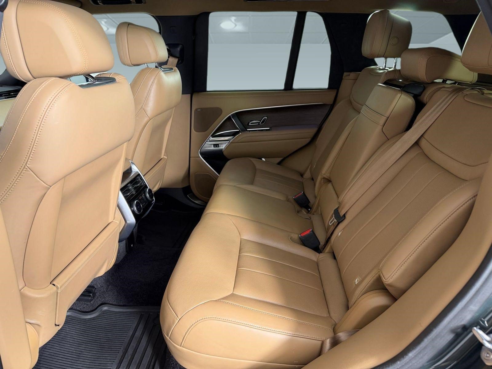 Used 2023 Land Rover Range Rover SE AWD/4WD image 22