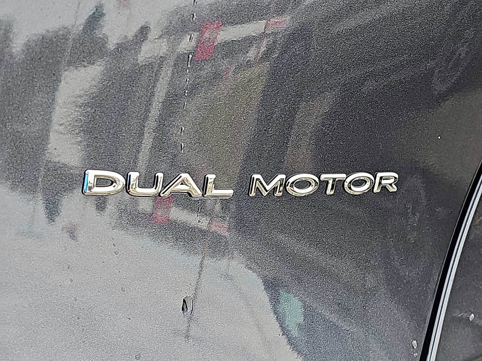 Used 2024 Tesla Model Y Long Range image 35