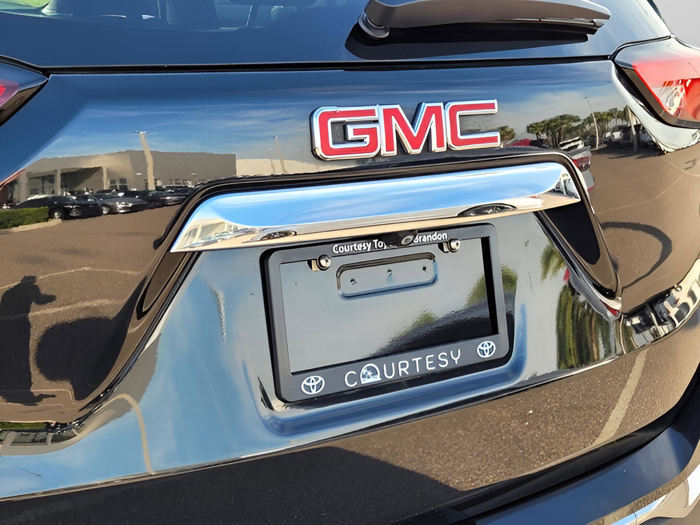 Used 2019 GMC Terrain SLT w/ Preferred Package image 11