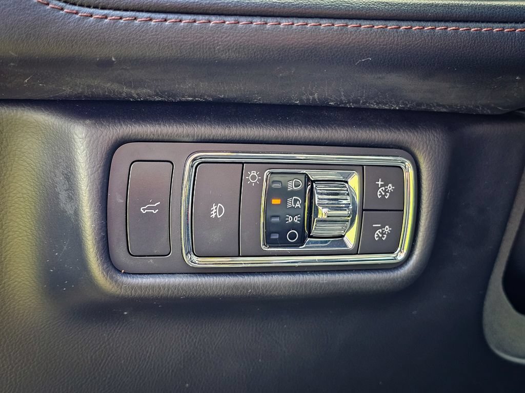 Used 2022 Lincoln Aviator Reserve w/ Equipment Group 201A AWD/4WD image 14