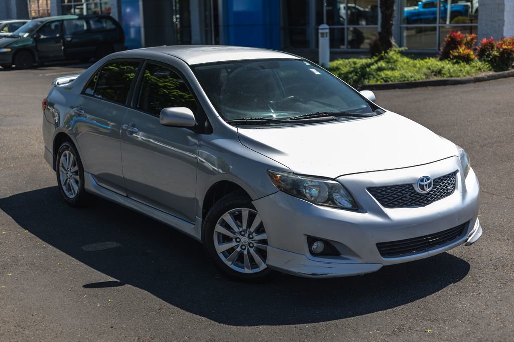 Used 2010 Toyota Corolla LE FWD video 2