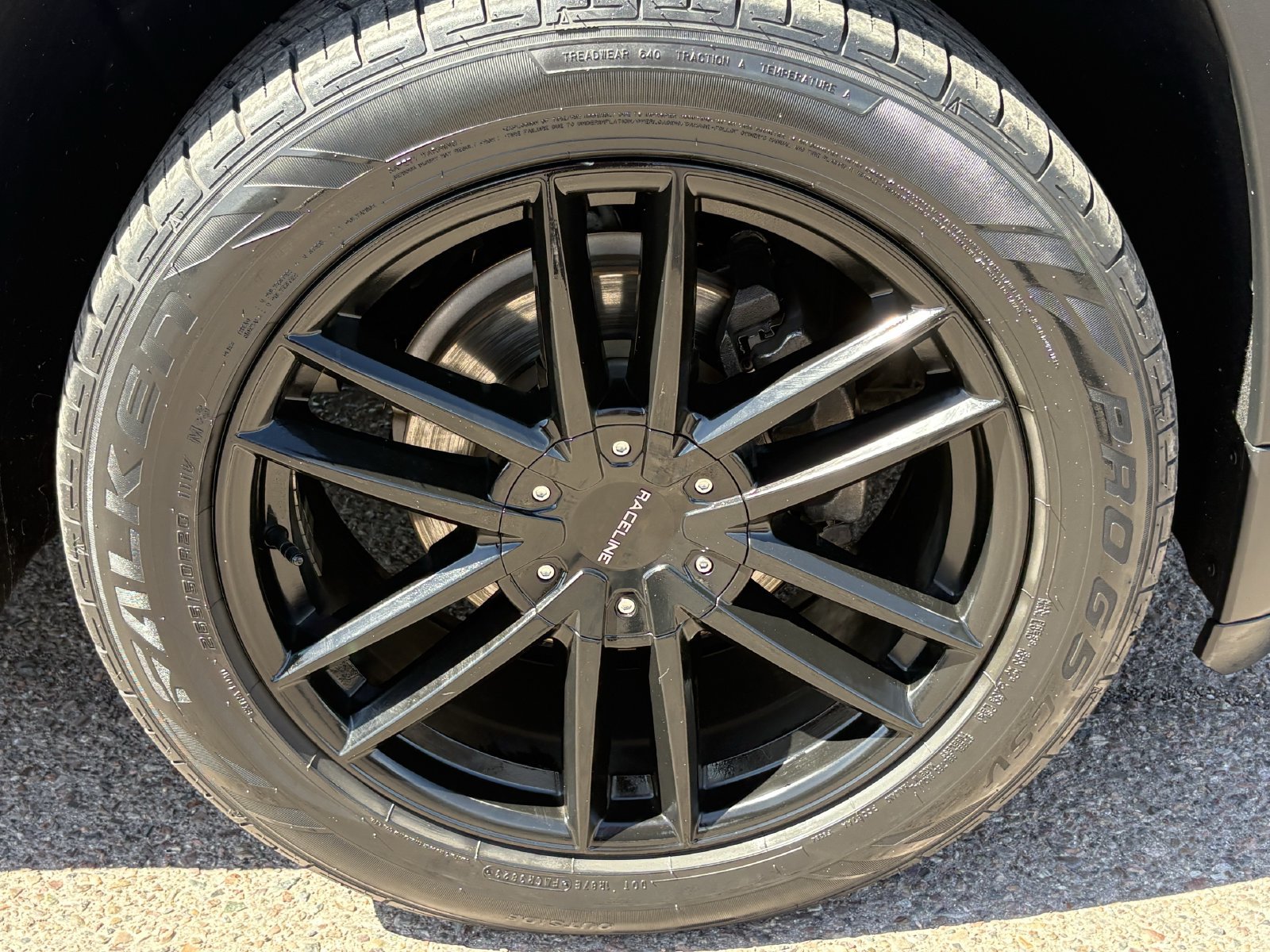 Used 2019 Chevrolet Traverse LS FWD image 11