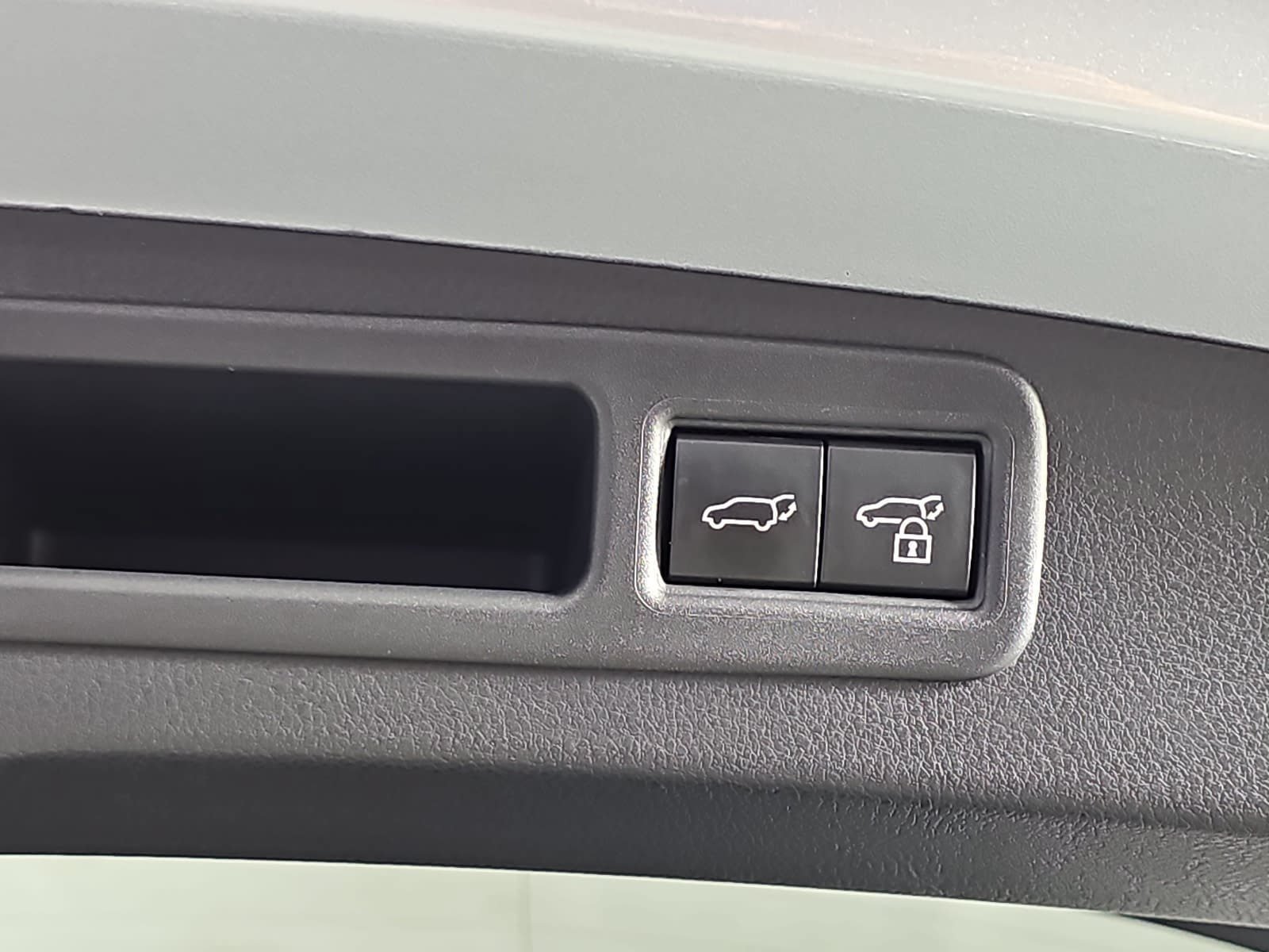 Used 2023 Lexus RX 350 F Sport w/ Accessory Package (Z1) AWD/4WD image 13