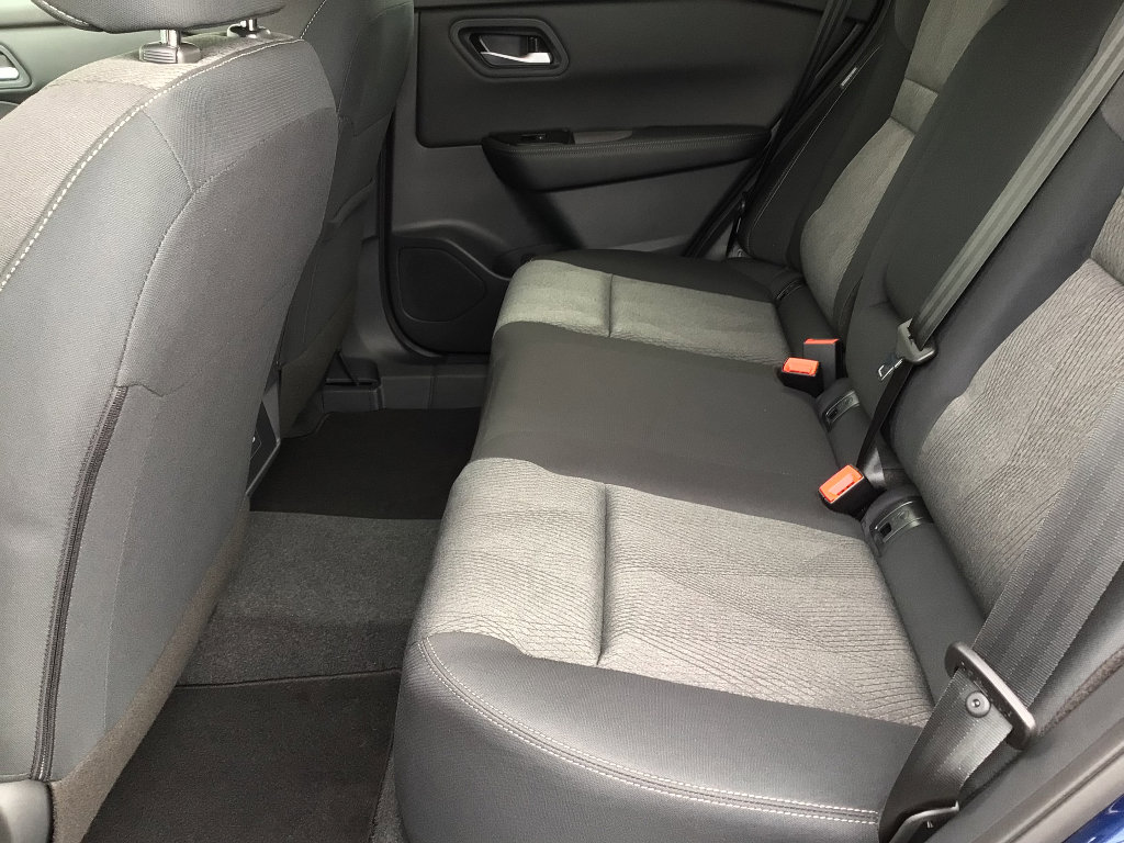 New 2026 Nissan Rogue SV image 15